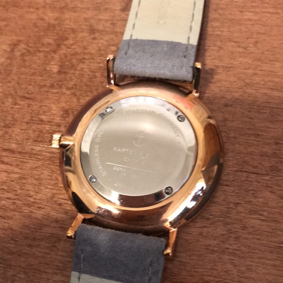 Watch - Picture 6 of 7